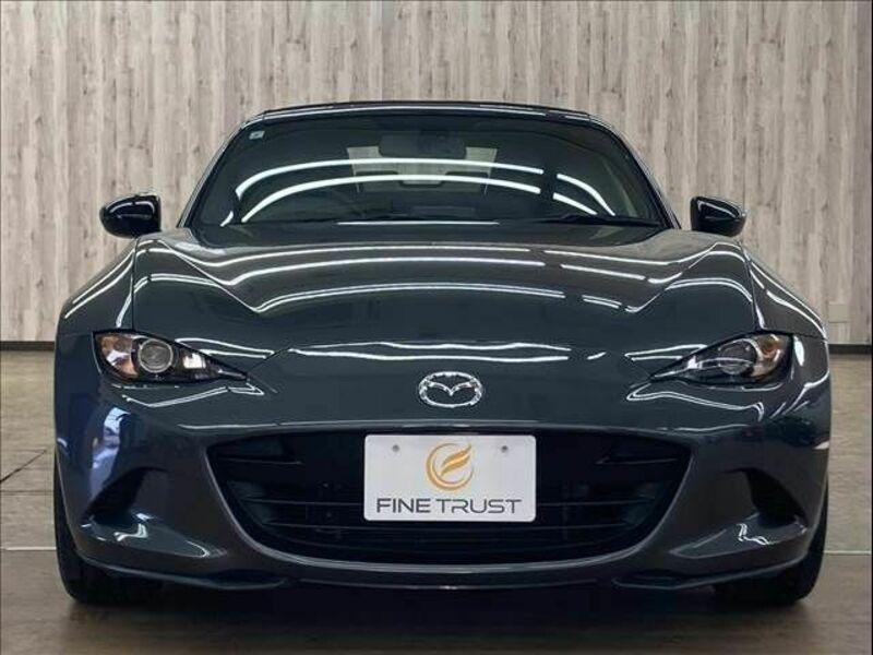 ROADSTER