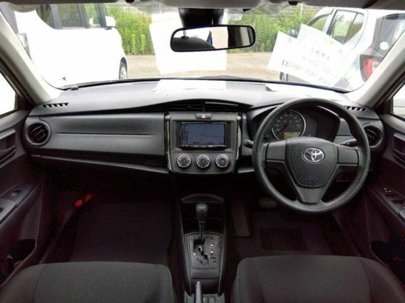 COROLLA AXIO
