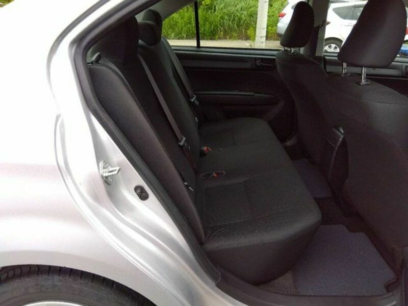 COROLLA AXIO