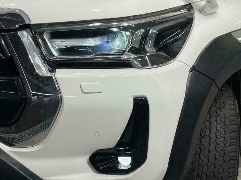 HILUX