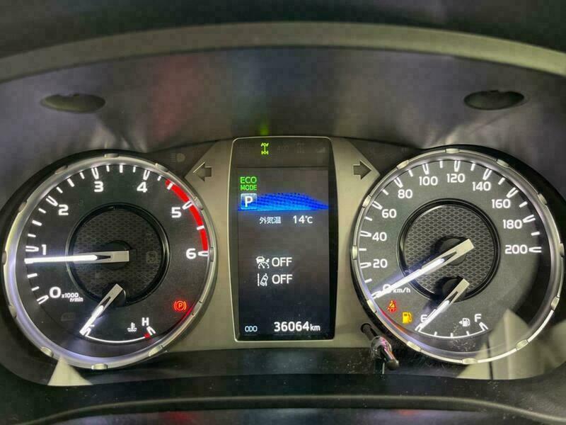 HILUX
