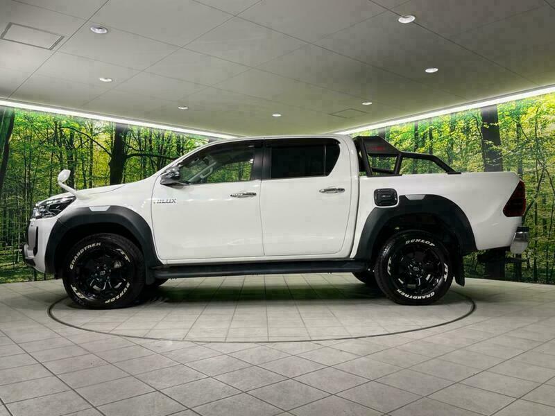 HILUX
