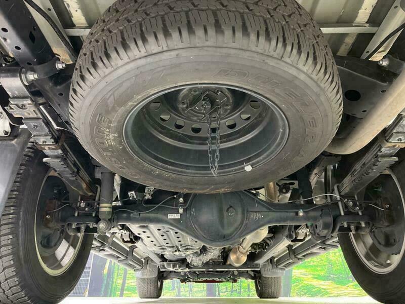 HILUX