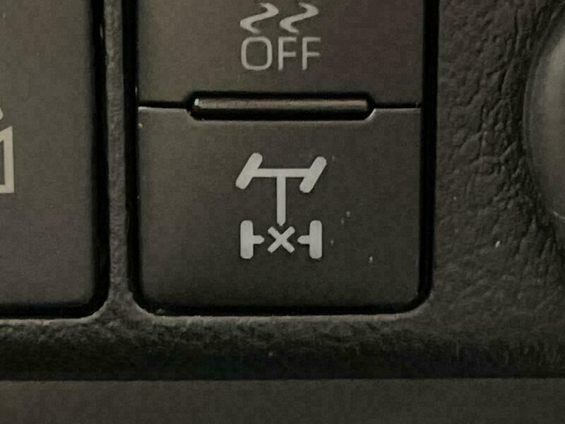 HILUX