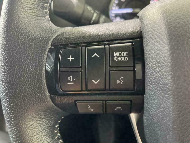 HILUX