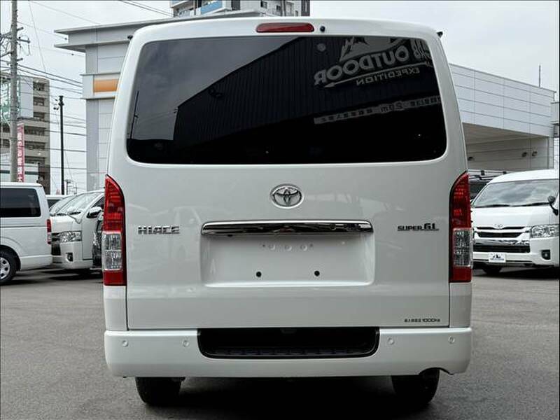 HIACE VAN