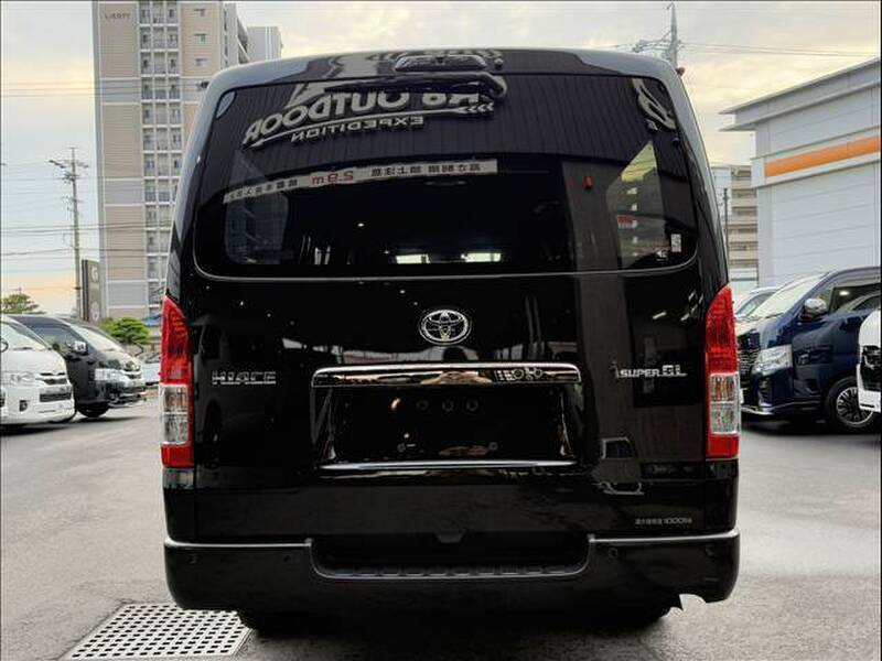 HIACE VAN