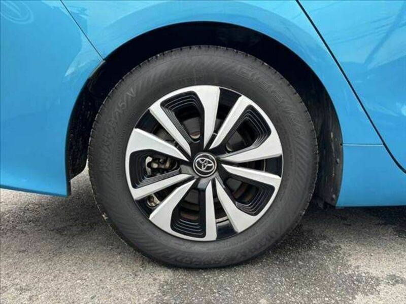 PRIUS PHV