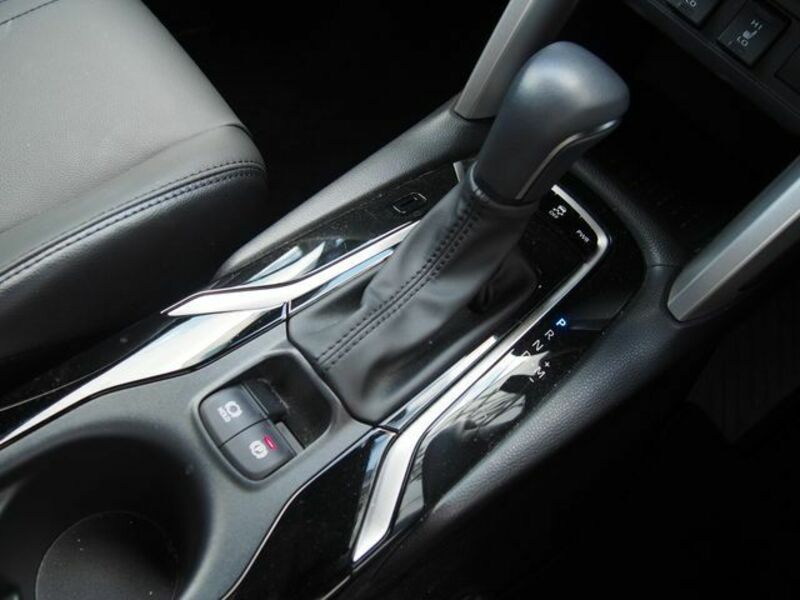 COROLLA CROSS