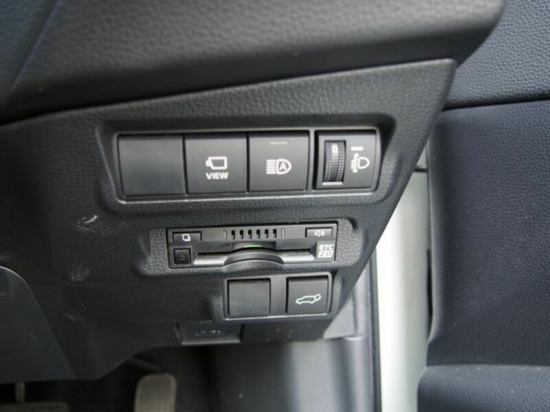COROLLA CROSS