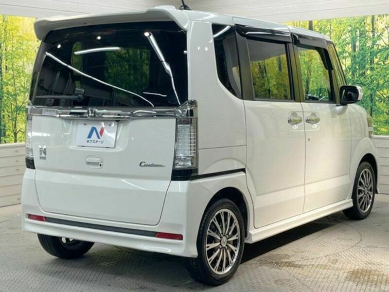 N BOX CUSTOM