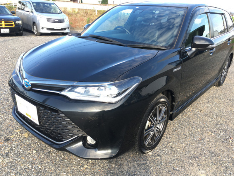 COROLLA FIELDER