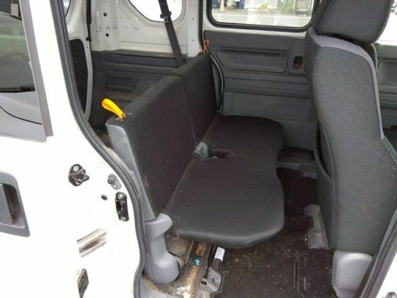 N-VAN