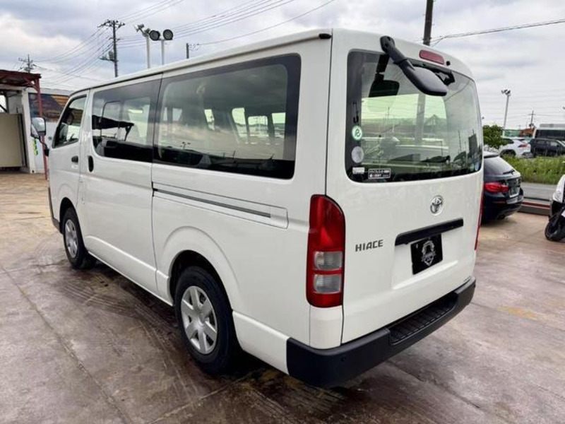 HIACE VAN