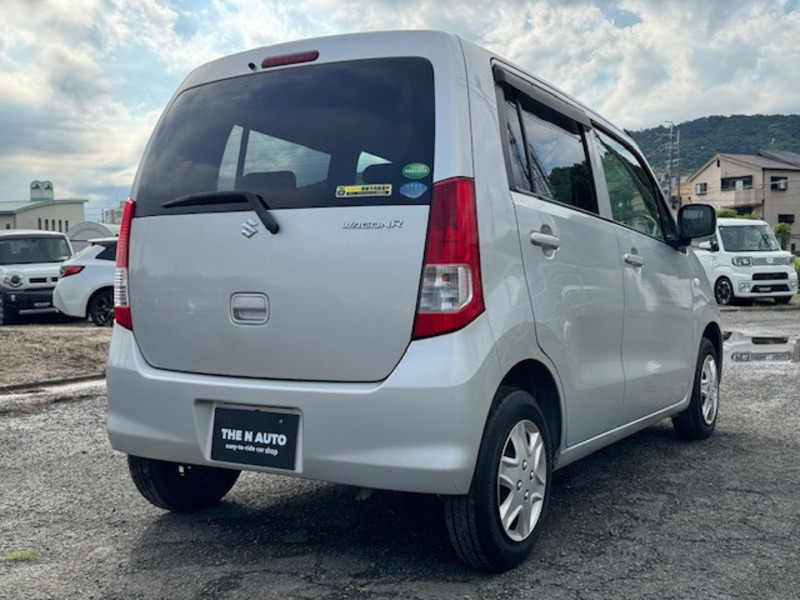 WAGON R