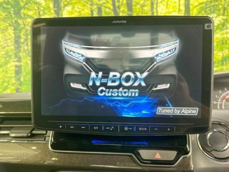 N BOX CUSTOM