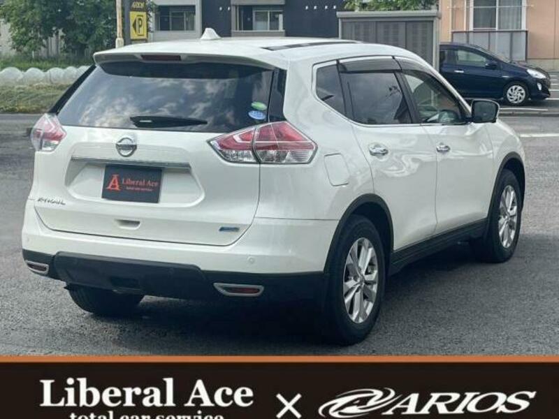 X-TRAIL