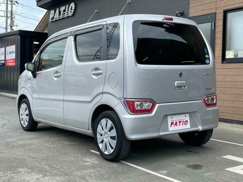 WAGON R