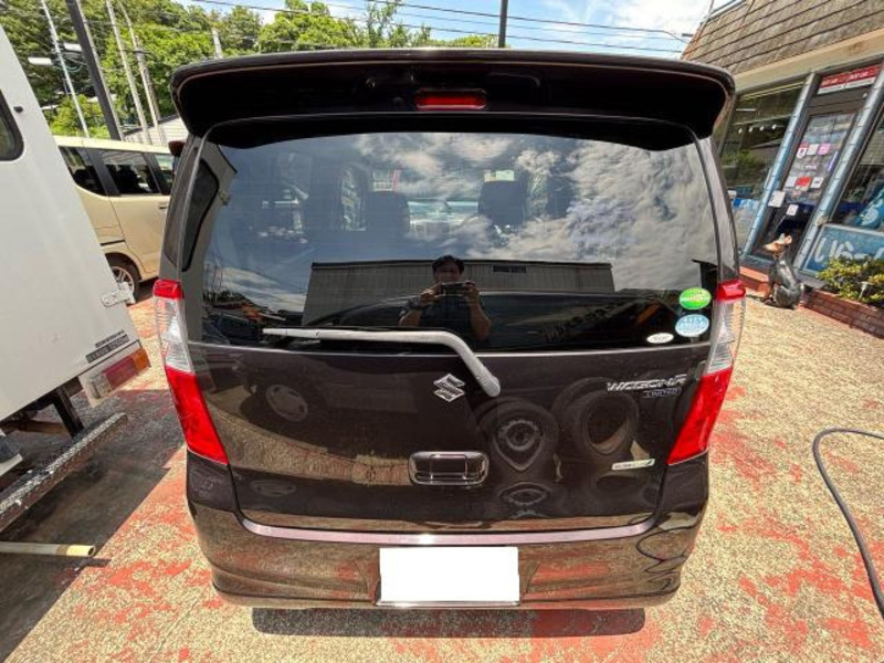 WAGON R