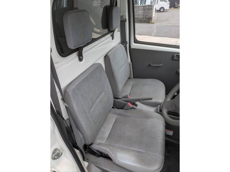 MINICAB TRUCK