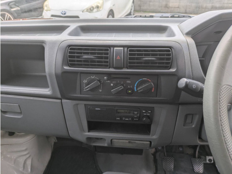 MINICAB TRUCK