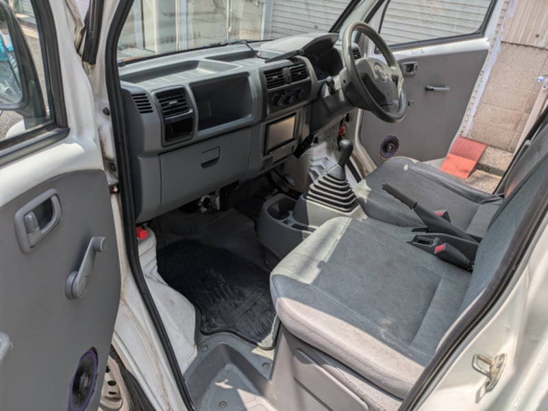 MINICAB TRUCK