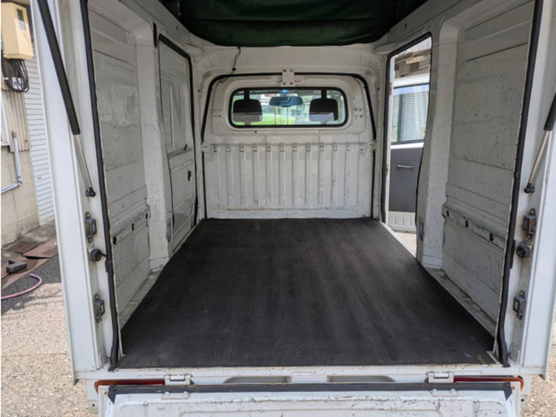 MINICAB TRUCK