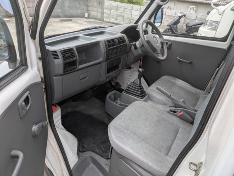 MINICAB TRUCK