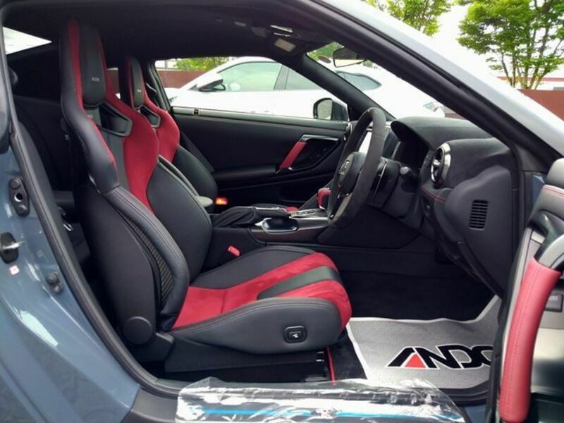 GT-R