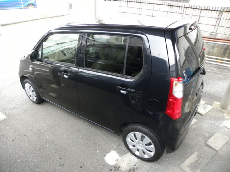 WAGON R
