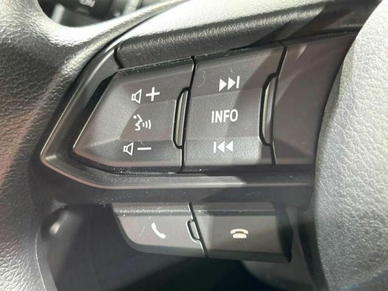 MAZDA2