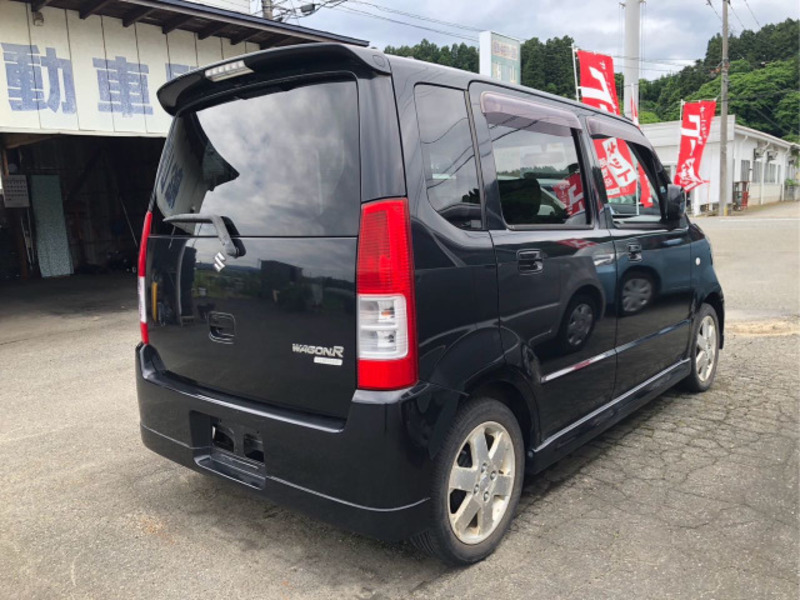 WAGON R
