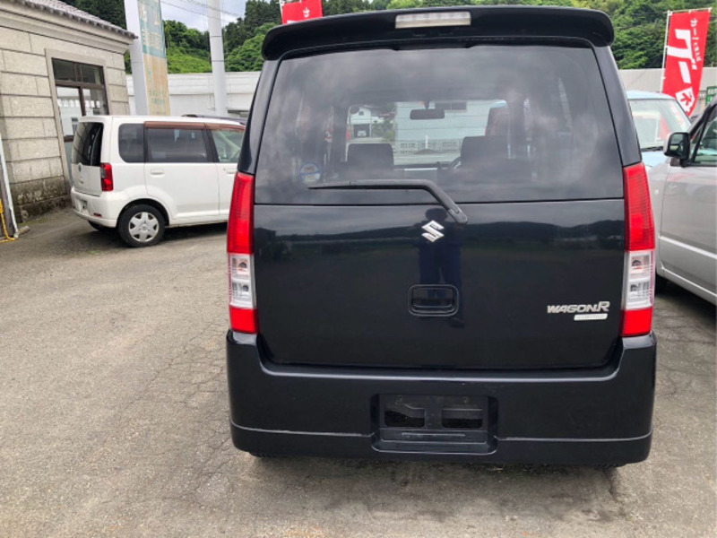 WAGON R