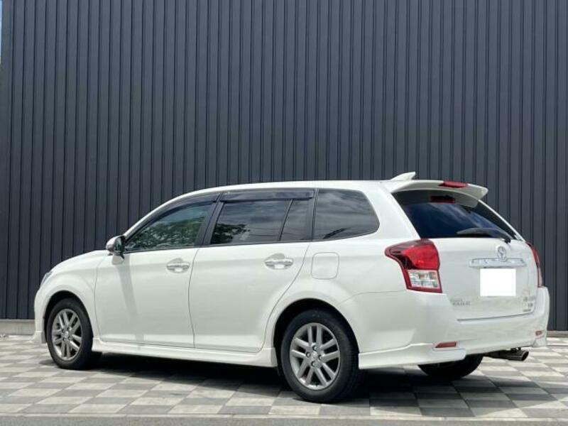COROLLA FIELDER