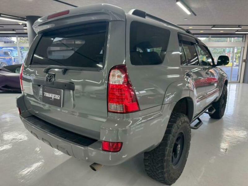 HILUX SURF