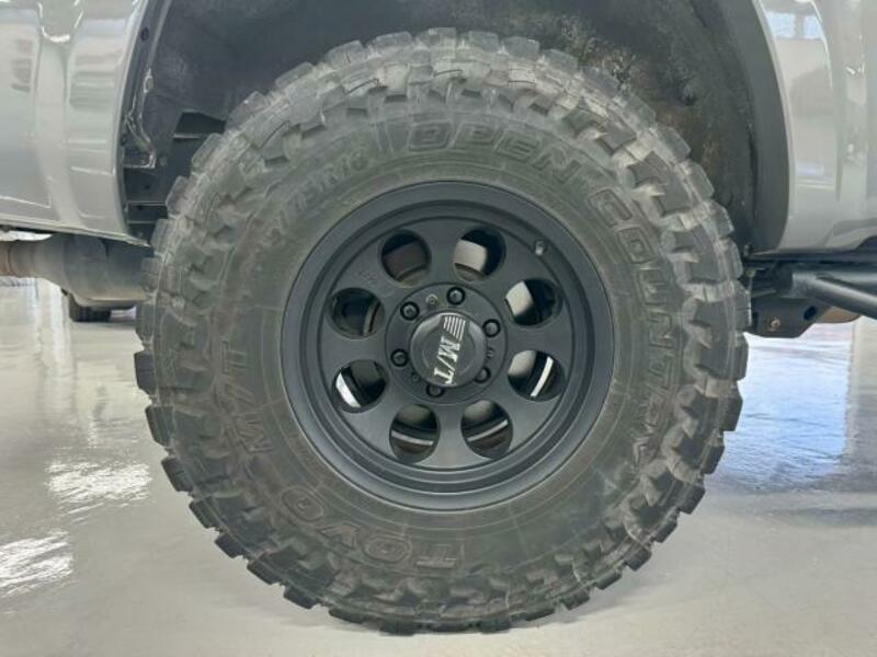 HILUX SURF