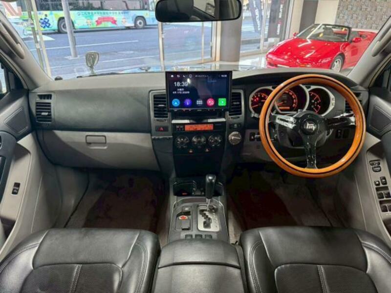 HILUX SURF