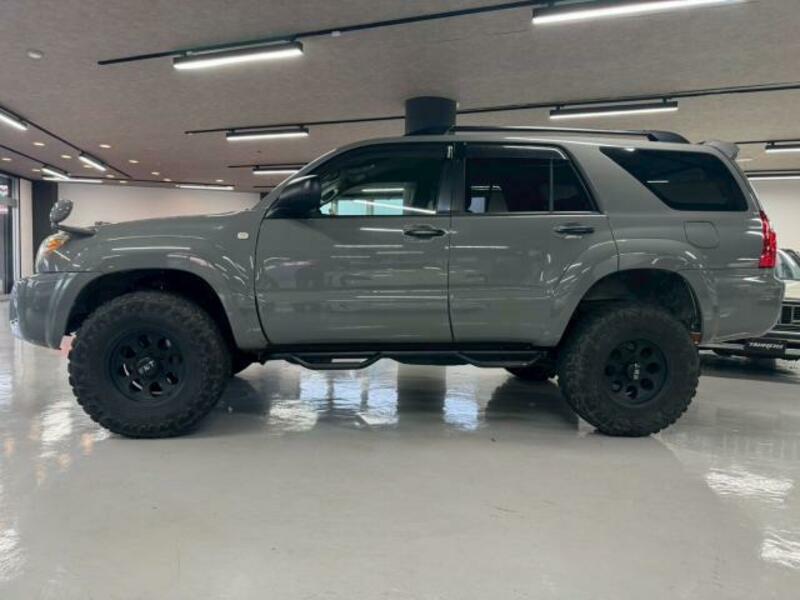 HILUX SURF