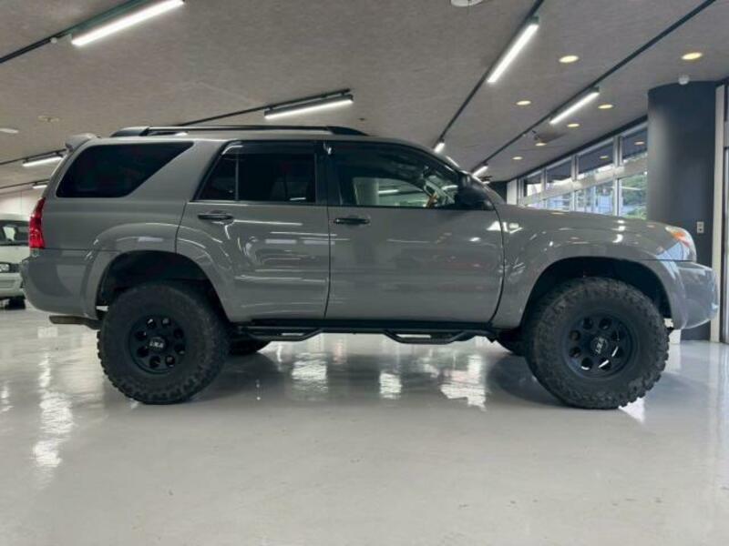 HILUX SURF