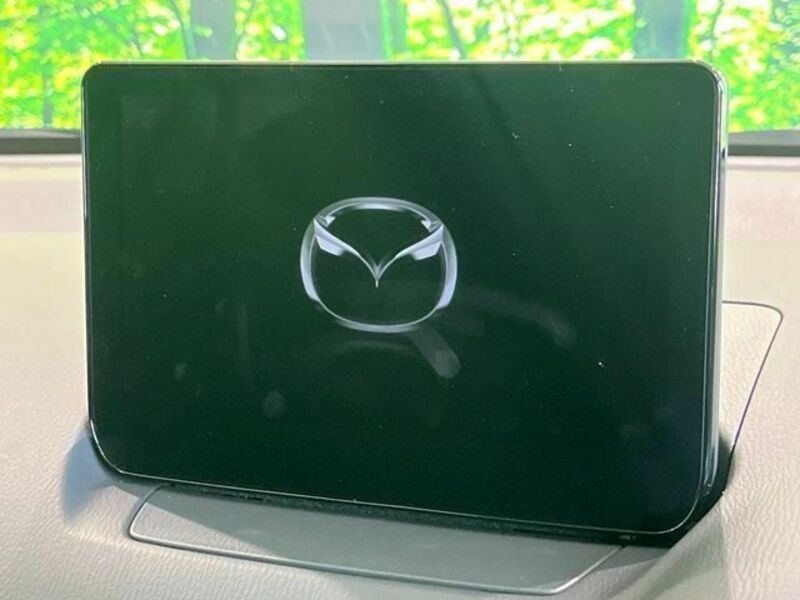 MAZDA2
