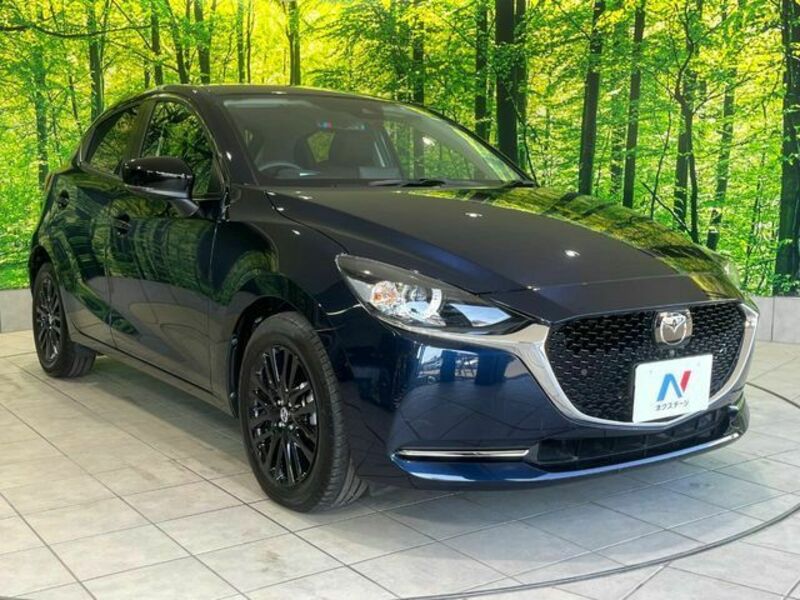 MAZDA2