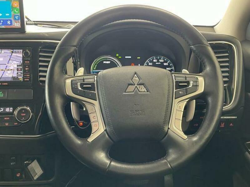 OUTLANDER PHEV