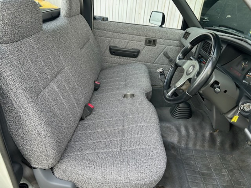 HILUX