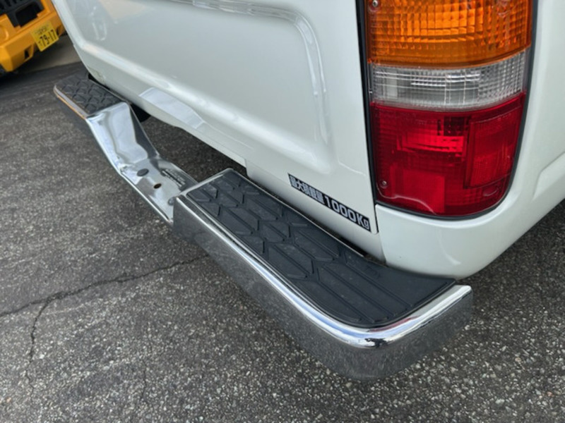 HILUX
