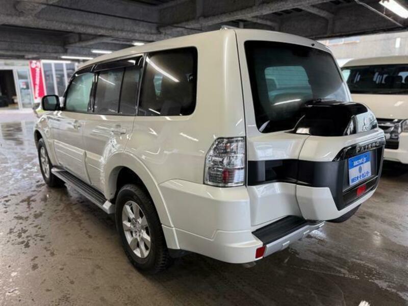 PAJERO