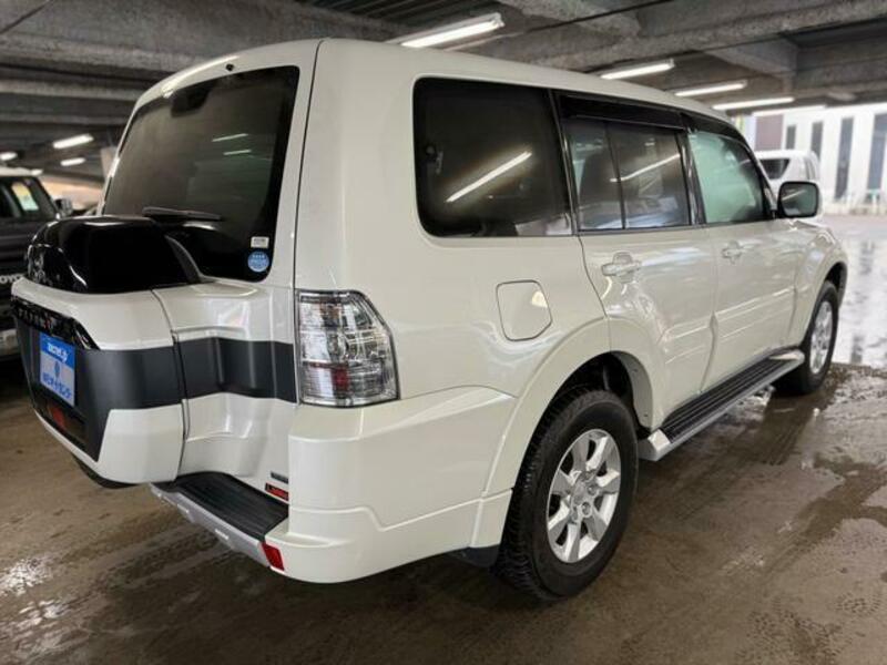 PAJERO