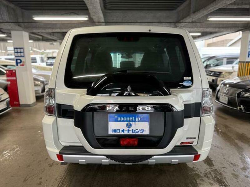 PAJERO