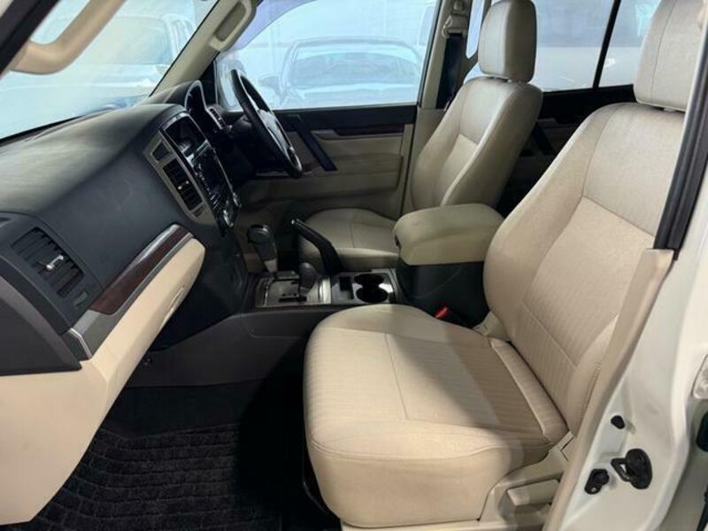 PAJERO