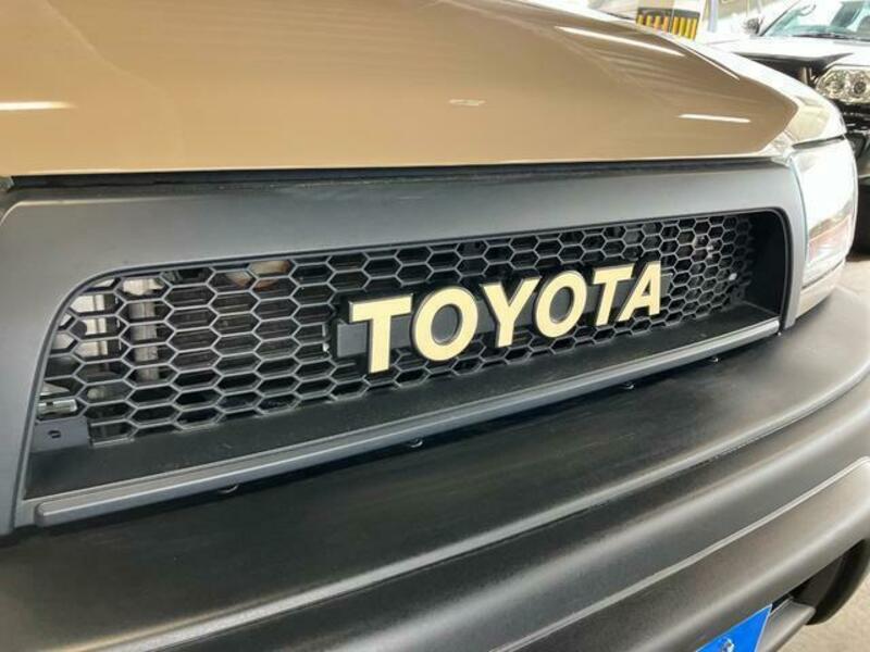 HILUX SURF