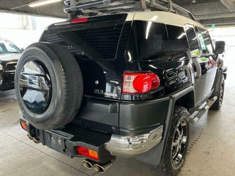 FJ CRUISER